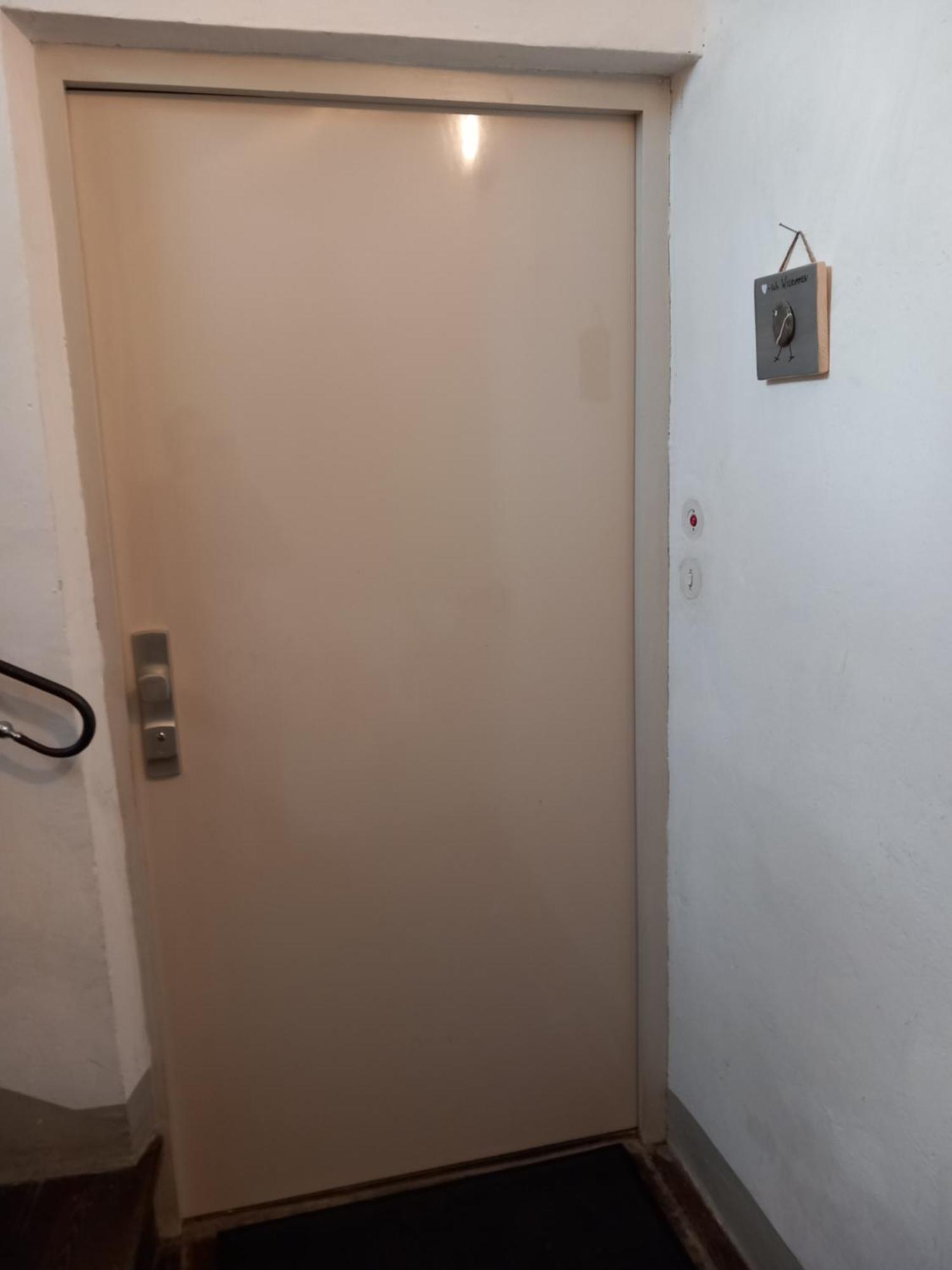 Altstadt Apartment Am Schergentor Hall in Tirol Exterior photo
